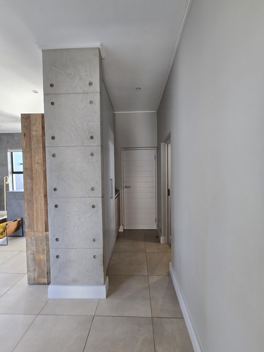 4 Bedroom Property for Sale in Kingswood Golf Estate Western Cape